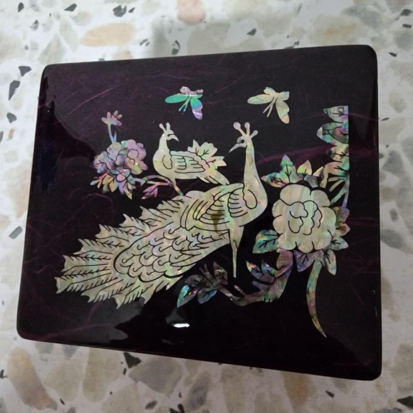 Mother of pearl Korean jewelry box - Picture 8 of 12